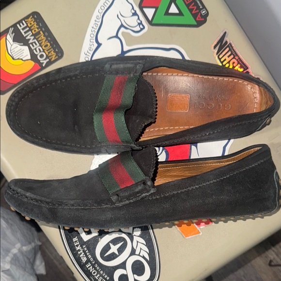 Gucci Black and Green Loafers Slip-On Shoes - Picture 2 of 5